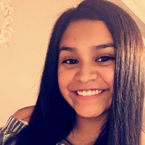 Meet your Posher, Coraima